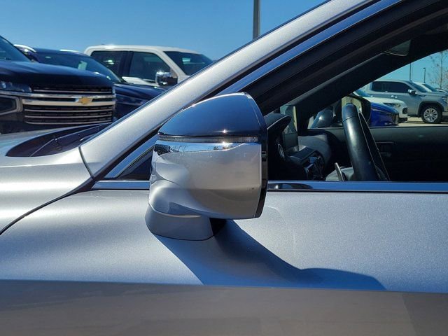 Used 2021 Lexus IS 300 w/ Accessory Package RWD image 12