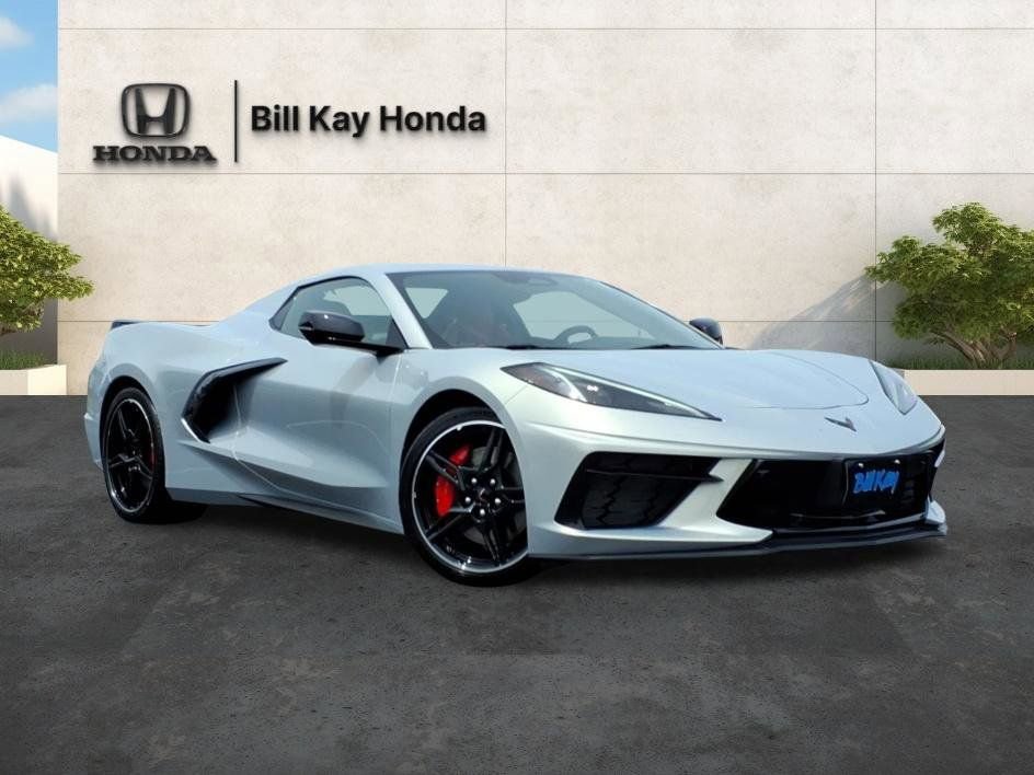 Used 2024 Chevrolet Corvette Stingray Preferred Conv w/ Z51 Performance Package RWD image 5