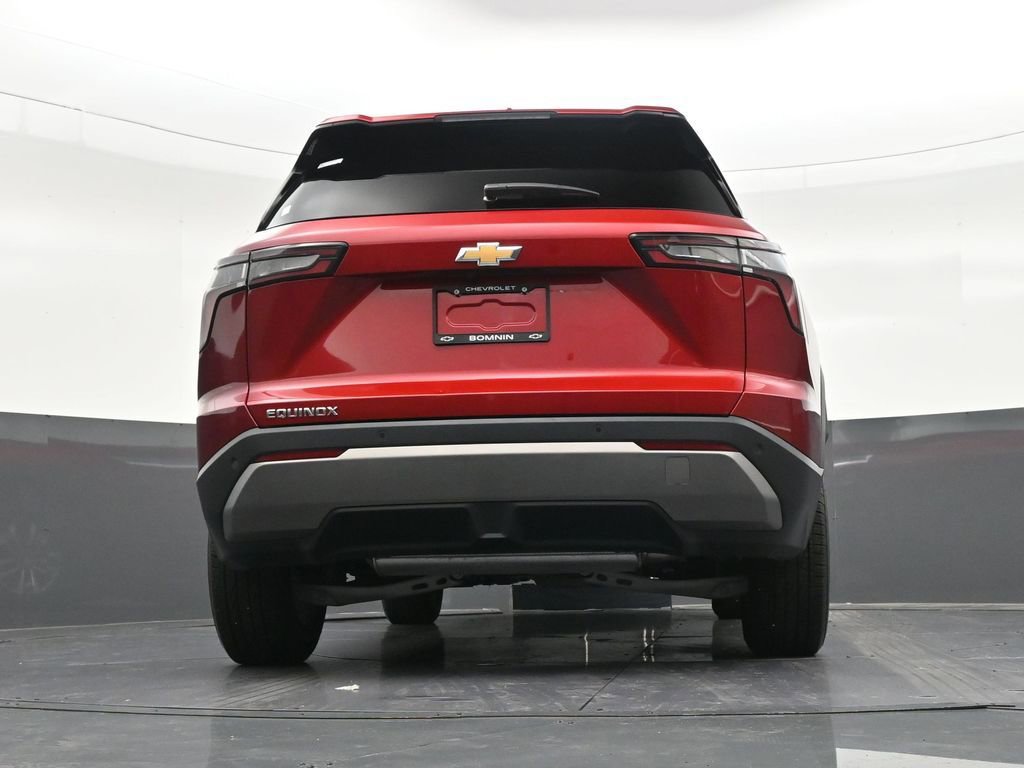 Used 2026 Chevrolet Equinox LT FWD image 29