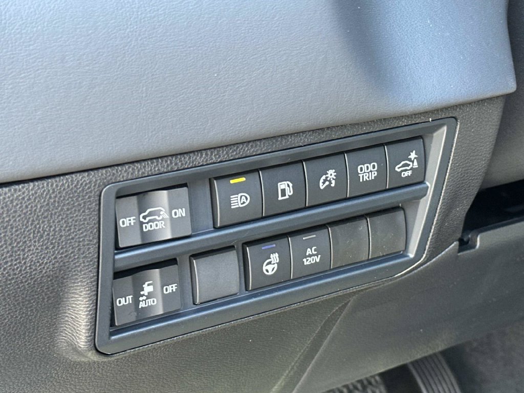 New 2026 Toyota Sequoia Platinum AWD/4WD image 30