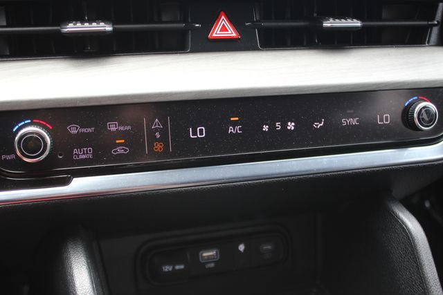 Certified 2024 Kia Sportage X-Line w/ X-Line Premium Package AWD/4WD image 9