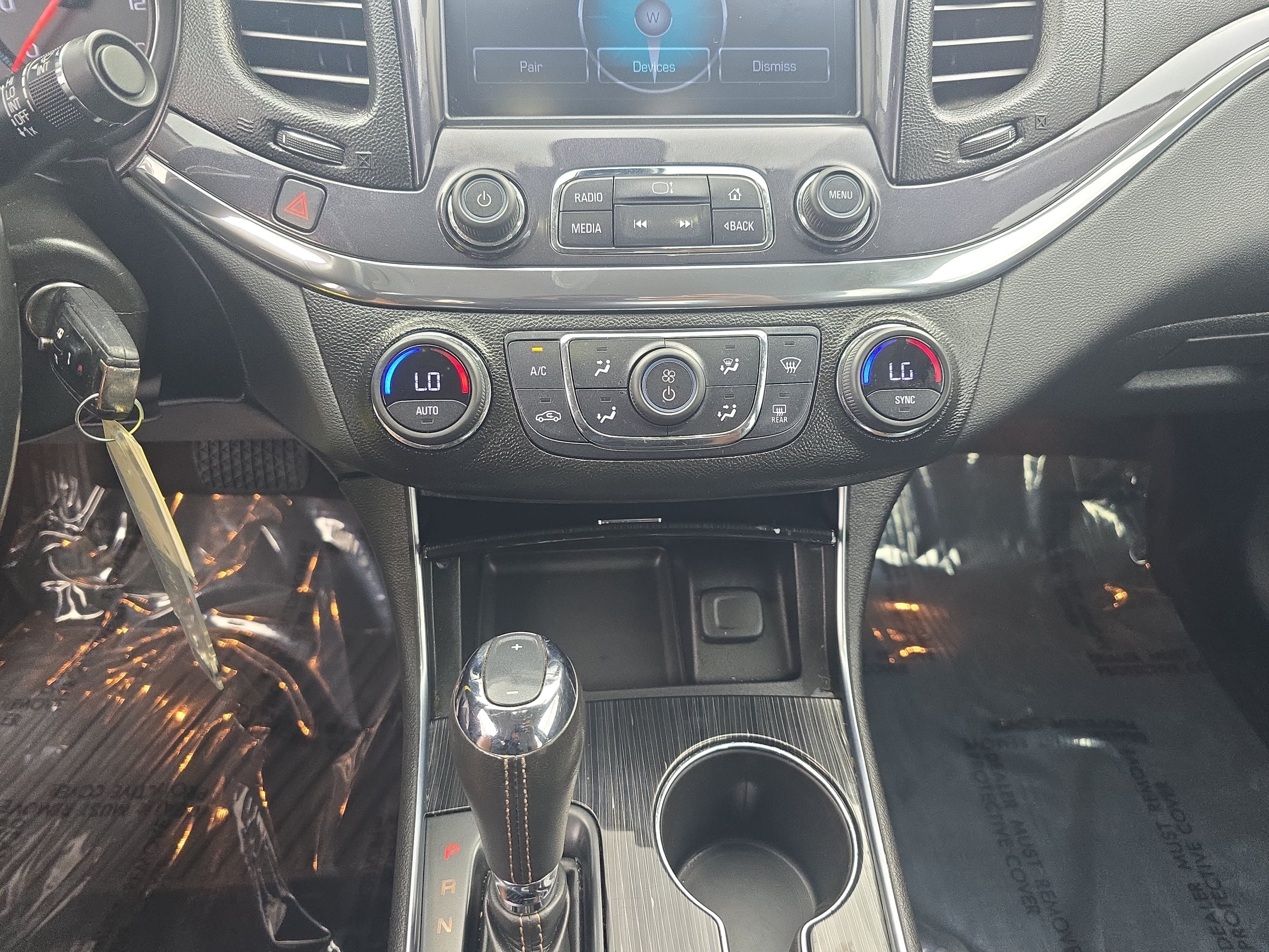 Used 2017 Chevrolet Impala LT FWD image 23