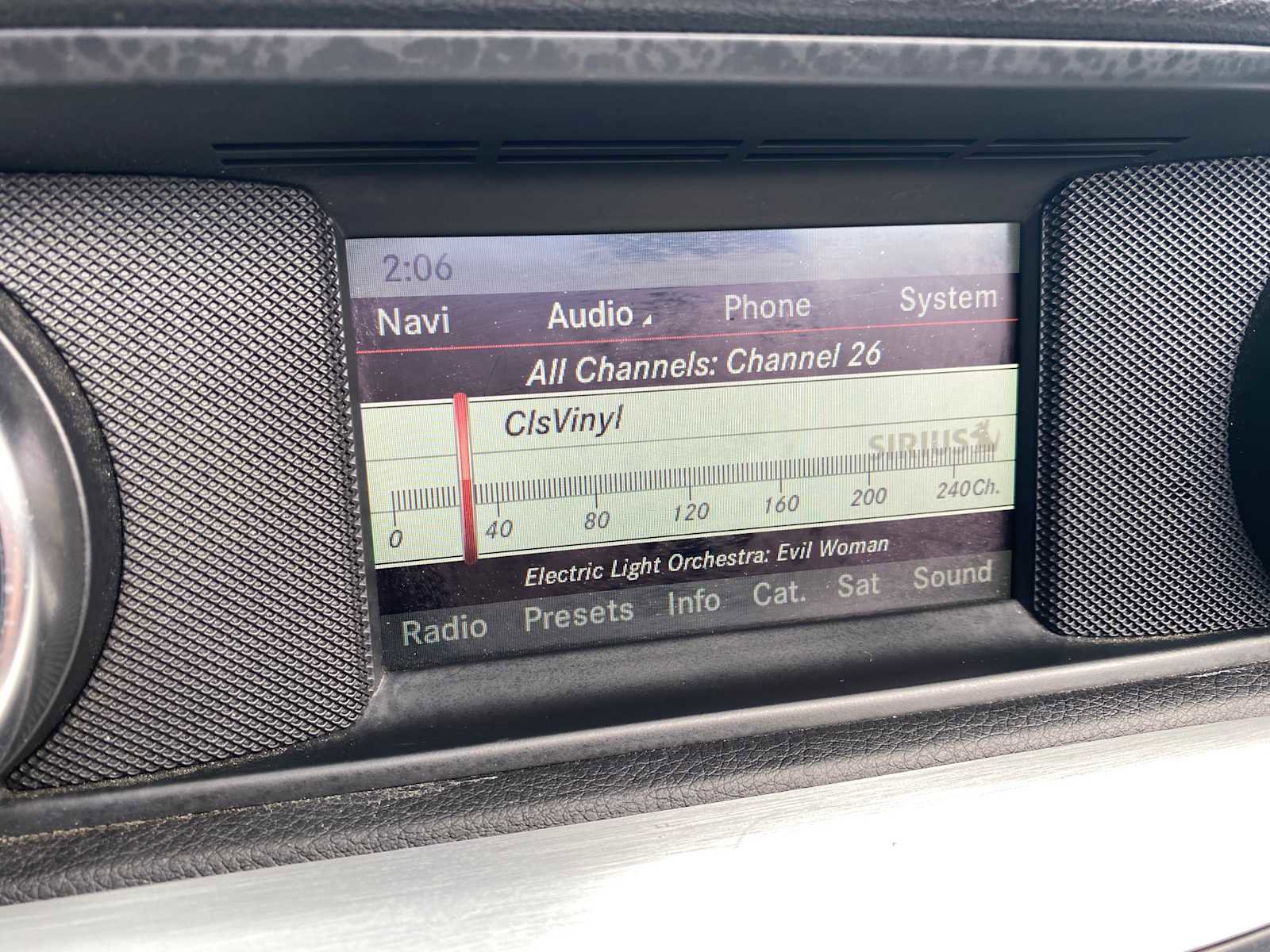 Used 2014 Mercedes-Benz SLK 250 image 19