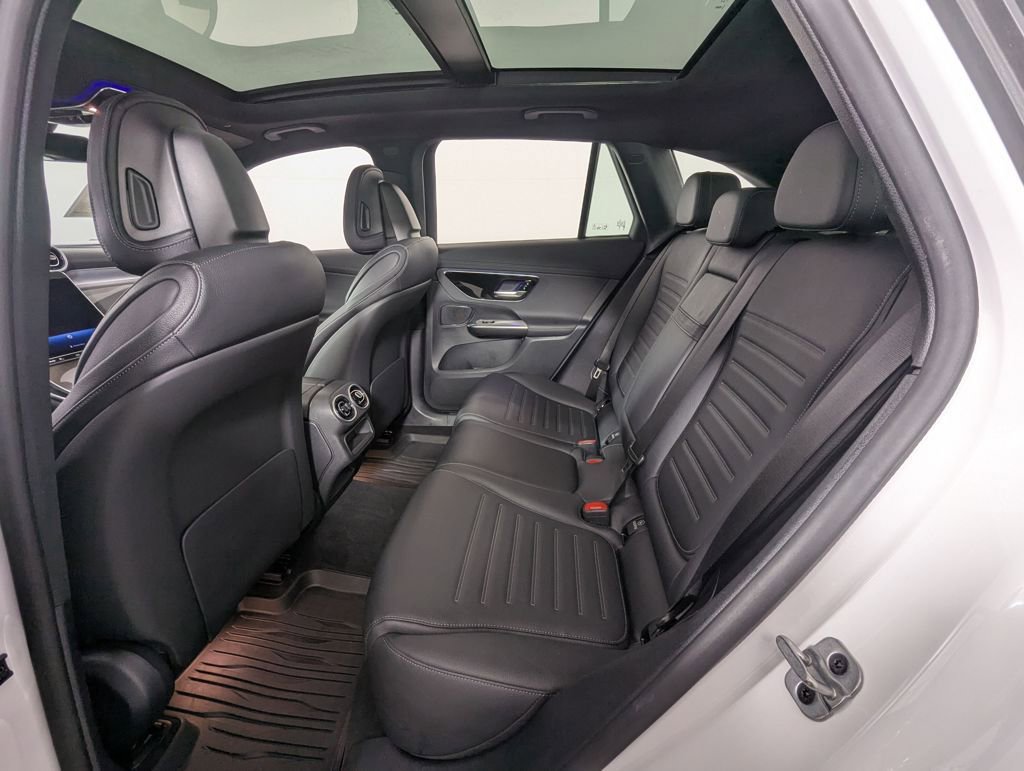 Used 2025 Mercedes-Benz GLC 43 AMG 4MATIC image 13