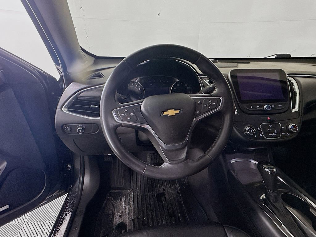 Used 2016 Chevrolet Malibu LT w/ Leather Package image 15