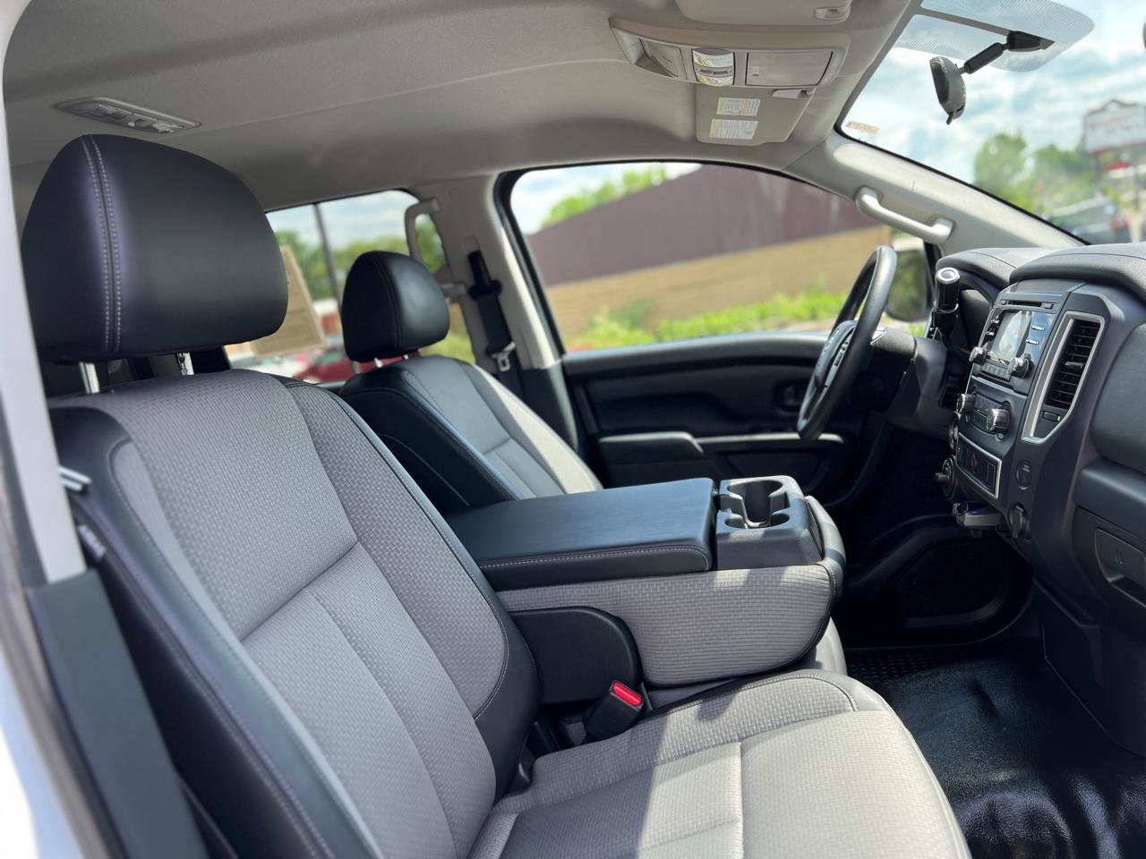 Used 2018 Nissan Titan S w/ S Utility Package AWD/4WD image 44