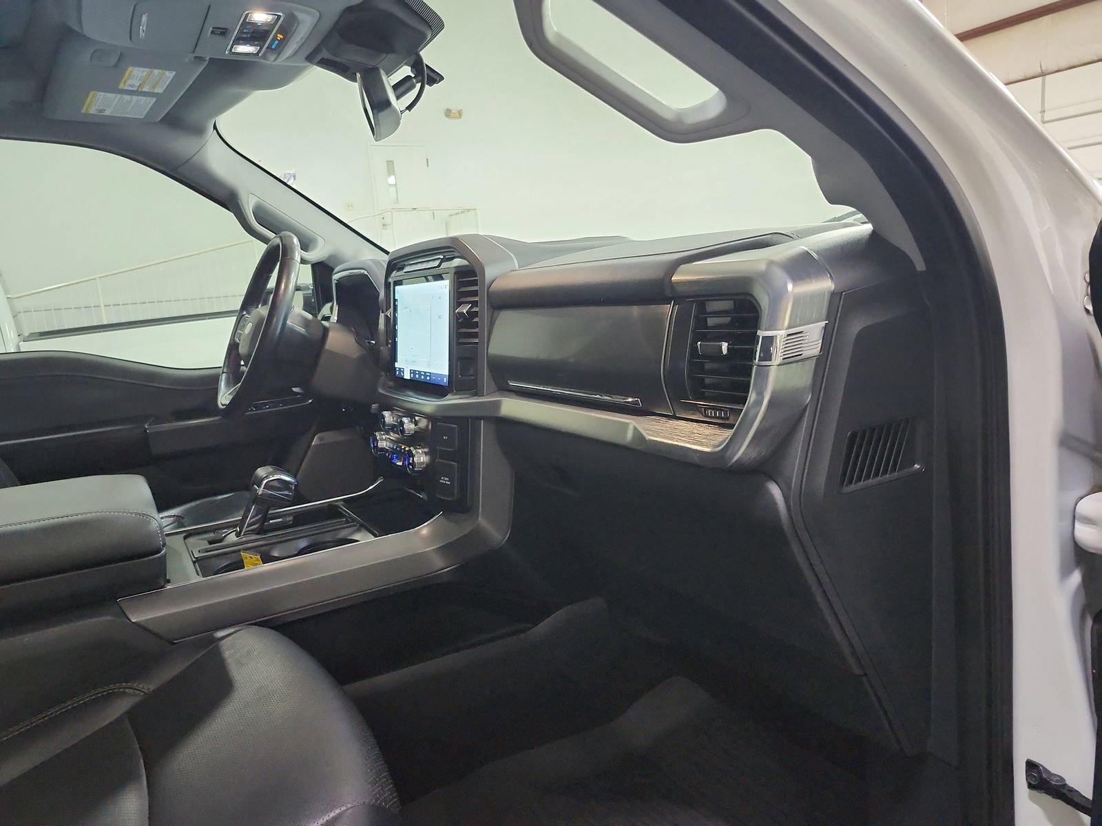 Used 2021 Ford F150 Lariat w/ Equipment Group 502A High AWD/4WD image 38