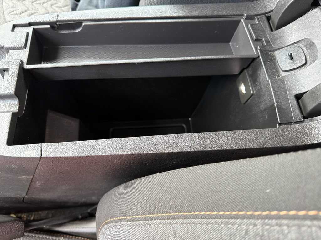 Used 2024 Chevrolet Equinox LT FWD image 22