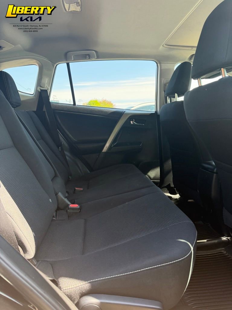 Used 2017 Toyota RAV4 XLE w/ Plus Extra Value Package AWD/4WD image 10