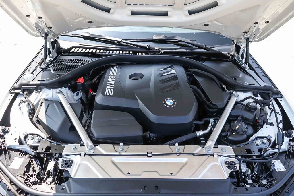 Used 2026 BMW 430i Coupe w/ M Sport Package RWD image 31