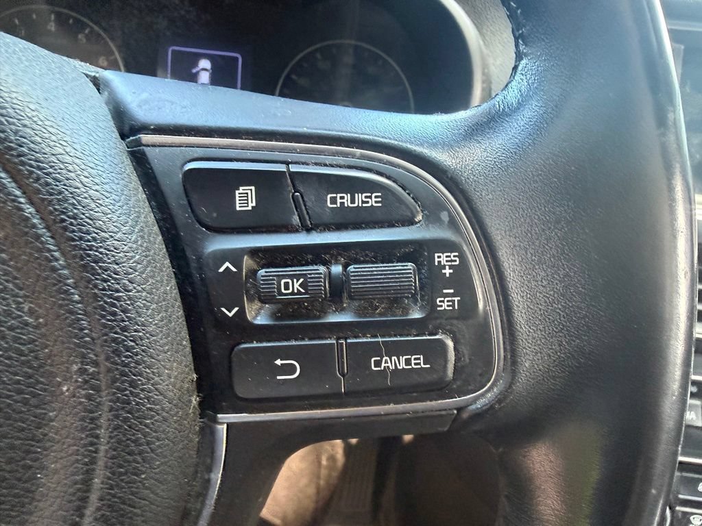 Used 2018 Kia Optima EX w/ Premium Package FWD image 15