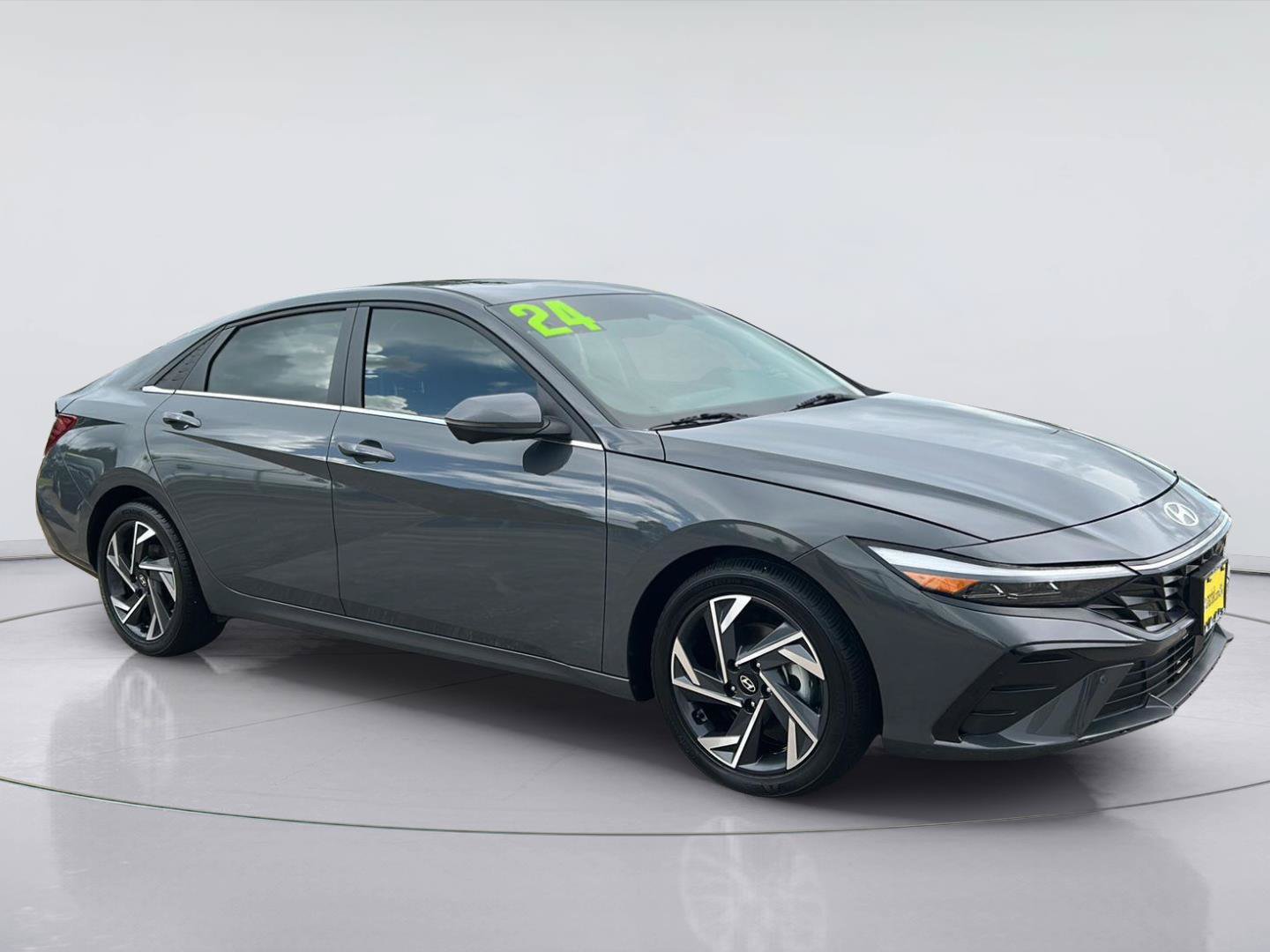 Used 2024 Hyundai Elantra Limited