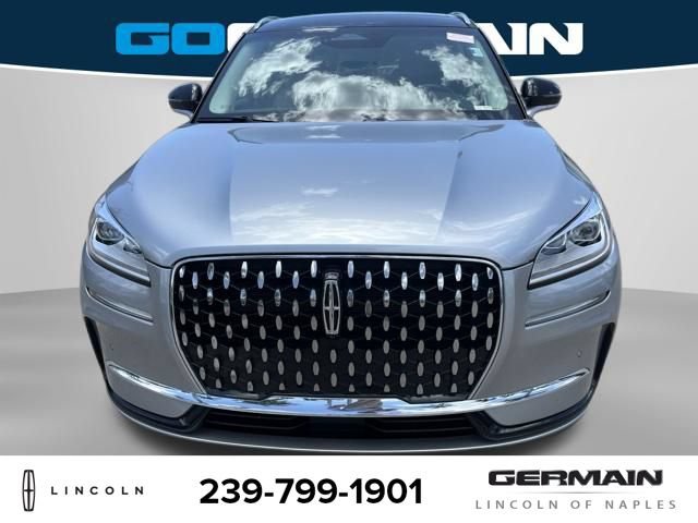 Used 2023 Lincoln Corsair Reserve w/ Equipment Group 201A FWD image 10