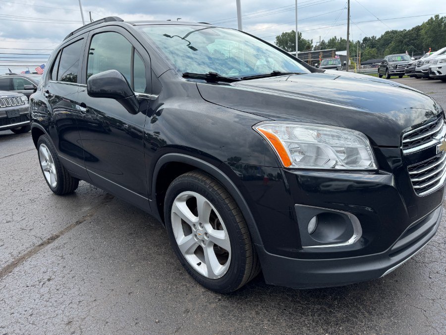 Used 2015 Chevrolet Trax LTZ w/ LPO, Cargo Package FWD image 12