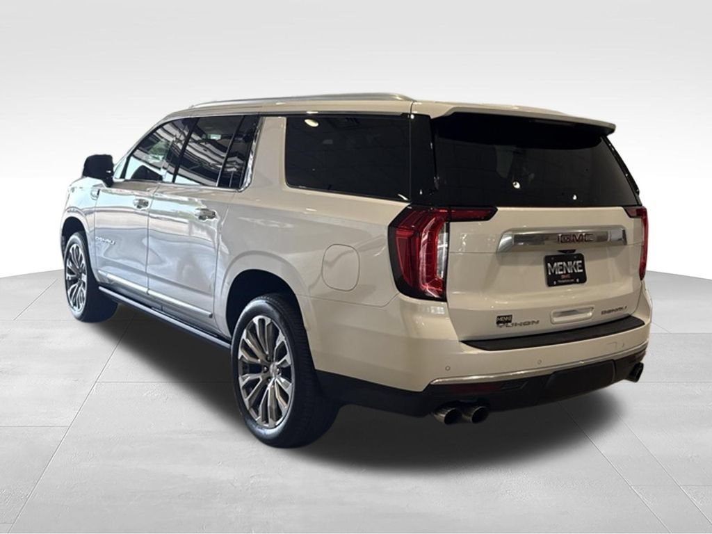 Used 2021 GMC Yukon XL Denali w/ Denali Ultimate Package AWD/4WD image 5