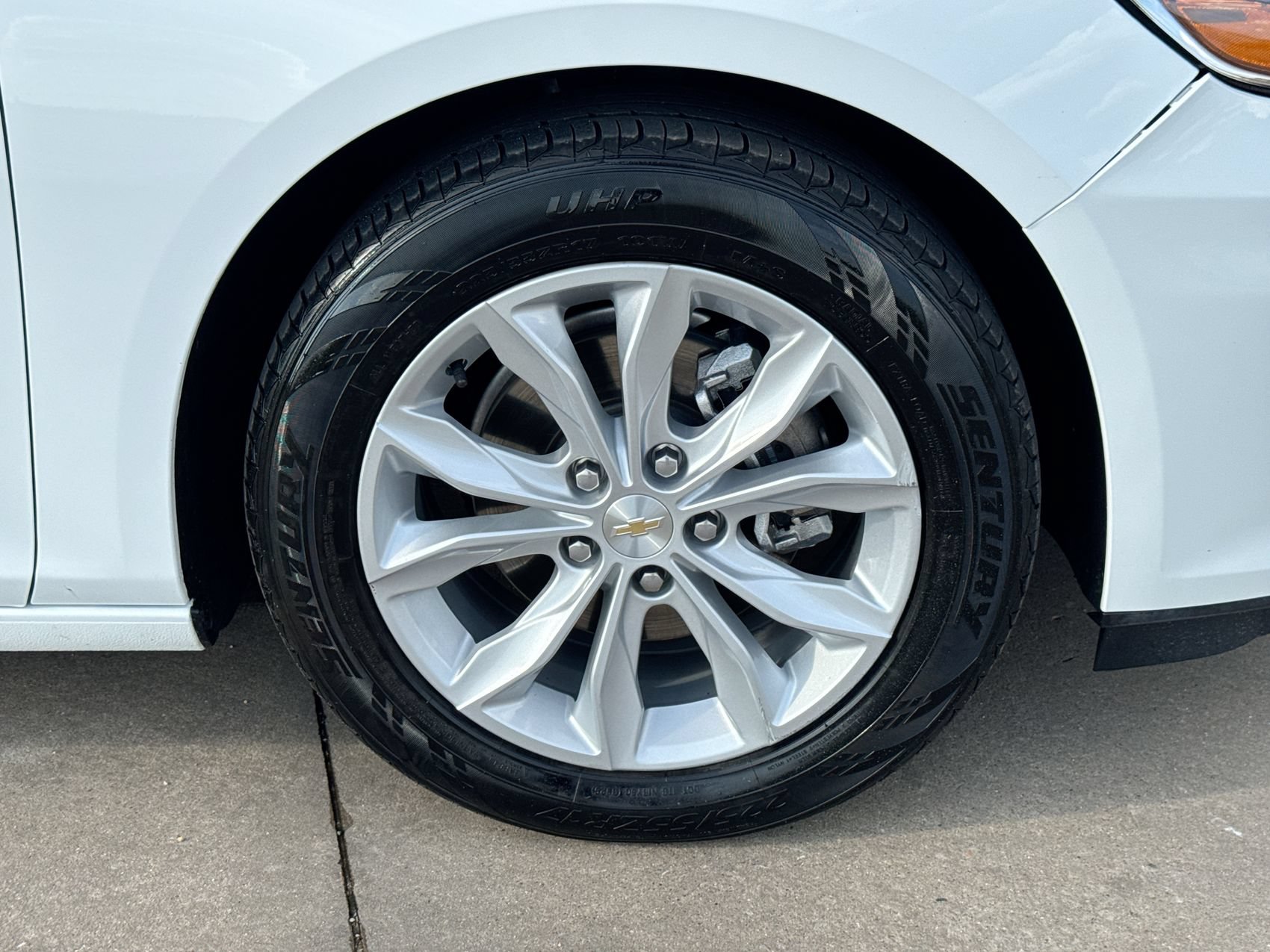 Used 2025 Chevrolet Malibu LT FWD image 10