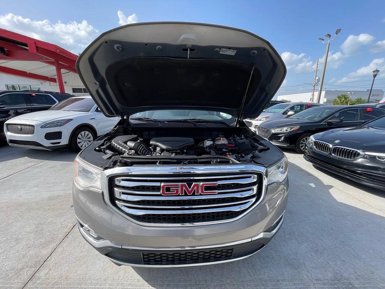 Used 2019 GMC Acadia SLT FWD image 21