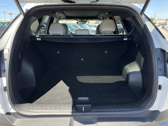 Certified 2026 Hyundai Tucson Limited FWD image 11