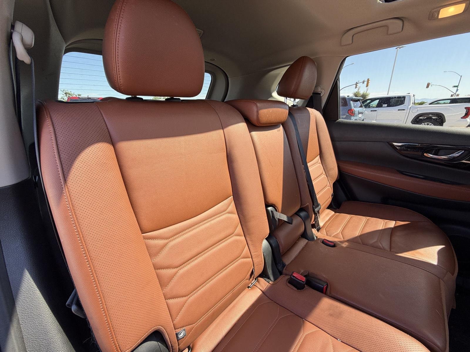 Used 2019 Nissan Rogue SL w/ Premium Package AWD/4WD image 21