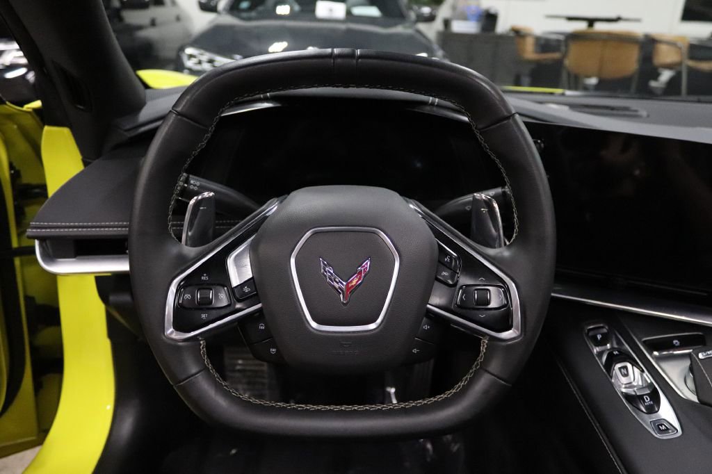 Used 2024 Chevrolet Corvette Stingray Convertible w/ Battery Protection Package image 21