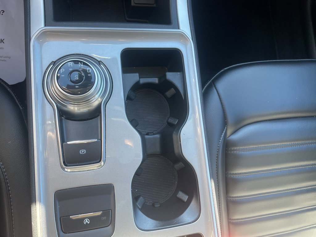 Used 2024 Ford Edge SEL image 20