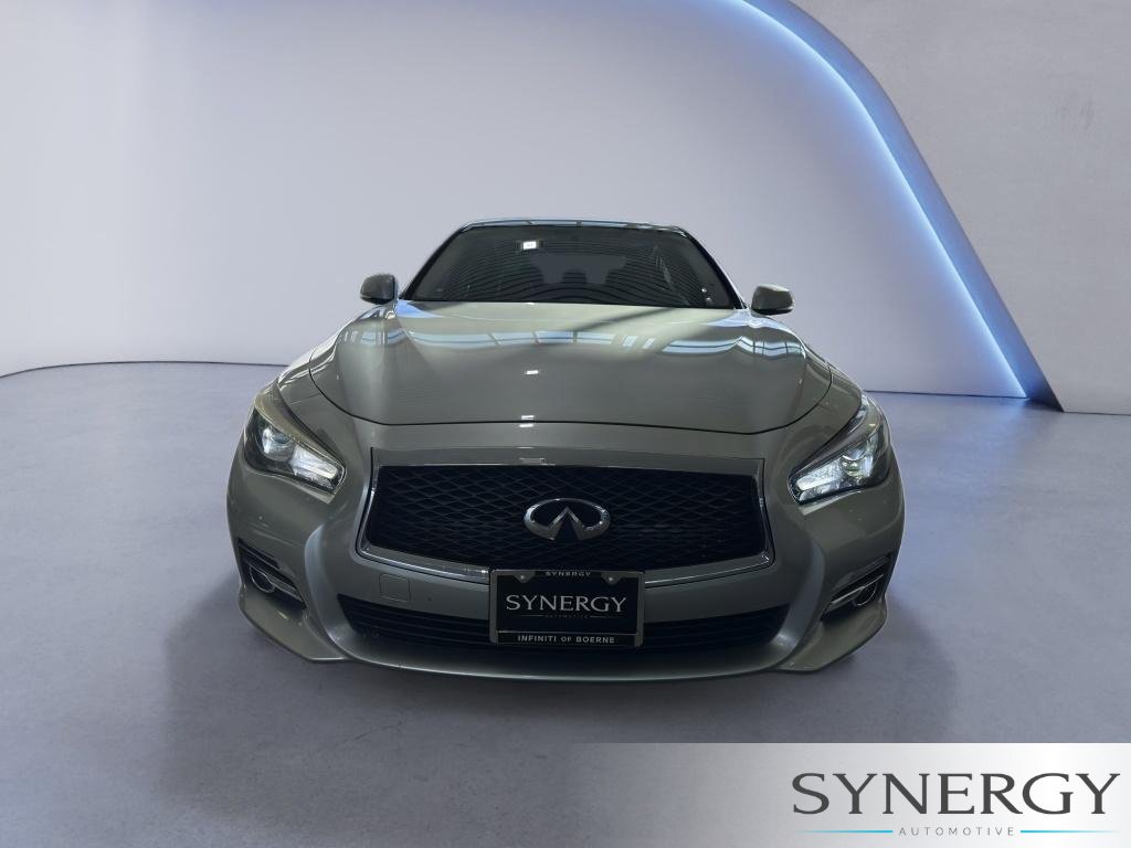 Used 2017 INFINITI Q50 Signature Edition w/ Cargo Package (L95) RWD image 3