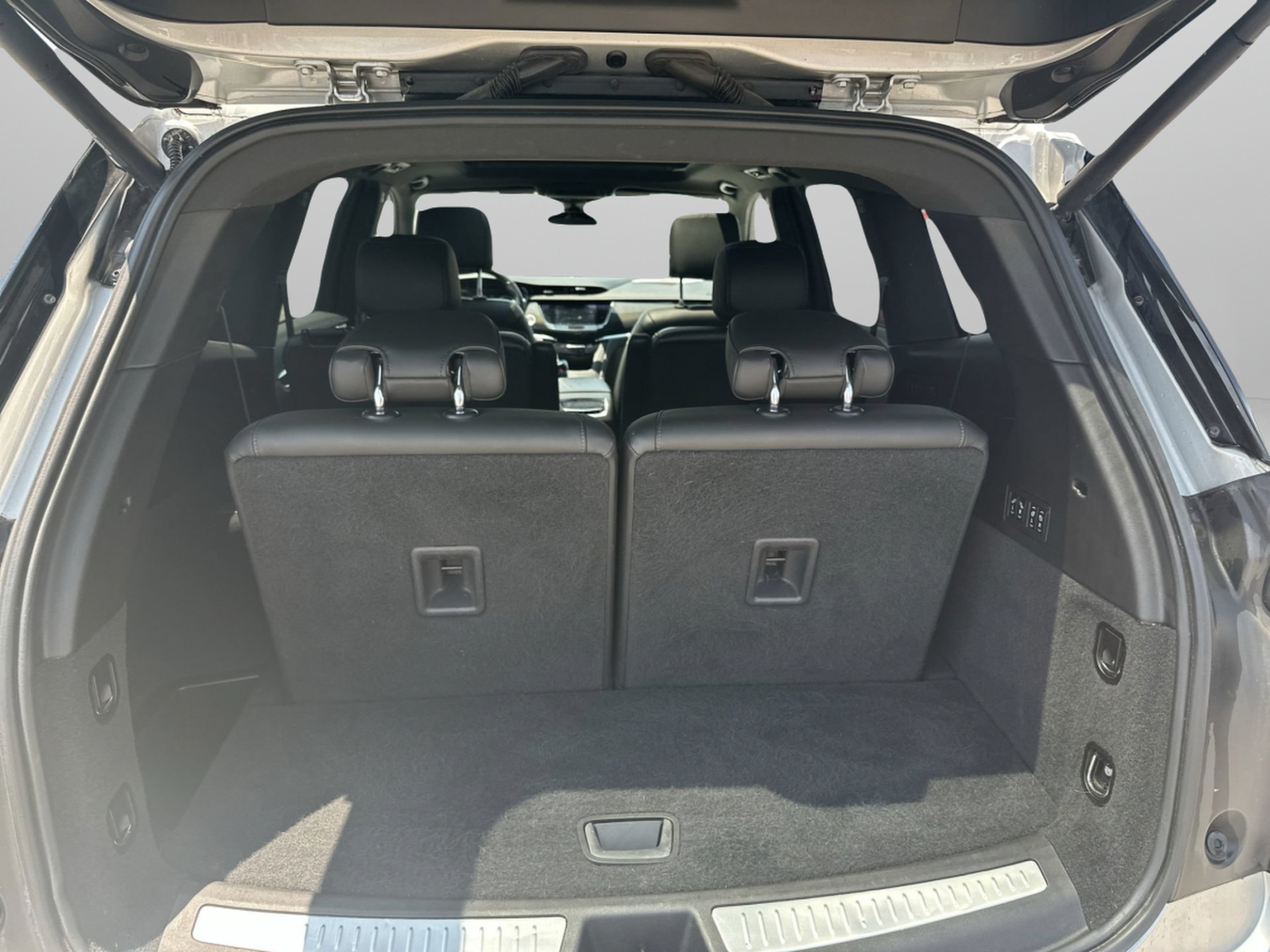 Used 2020 Cadillac XT6 Sport AWD/4WD image 20