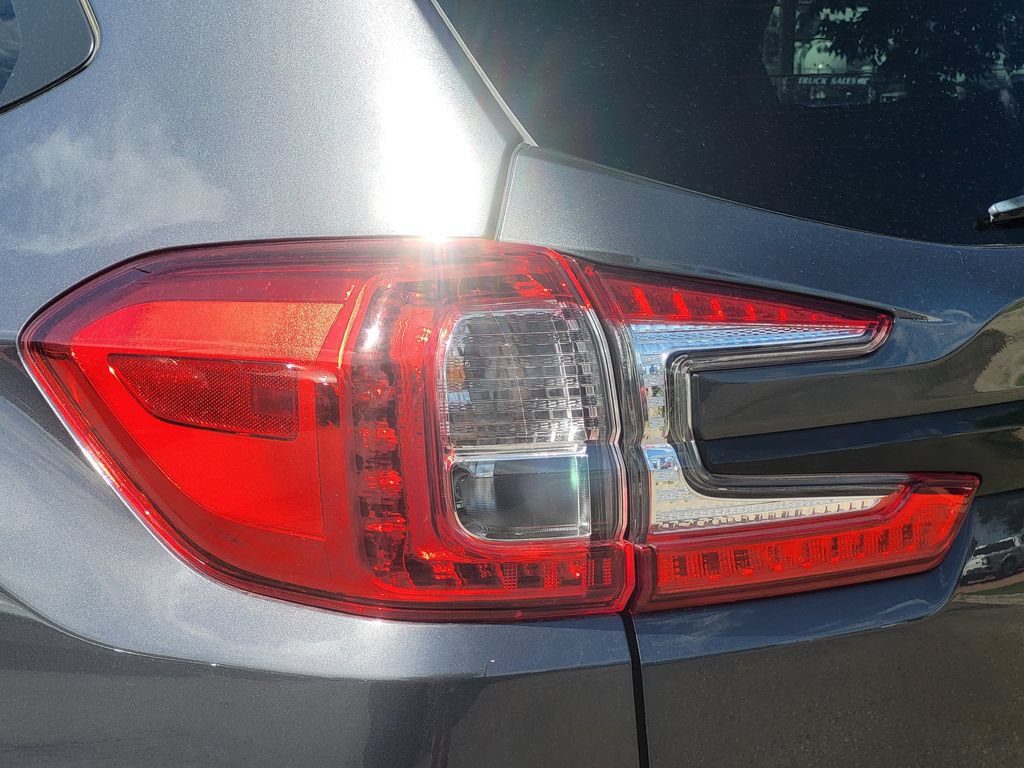 Used 2023 Subaru Ascent Onyx Edition AWD/4WD image 13