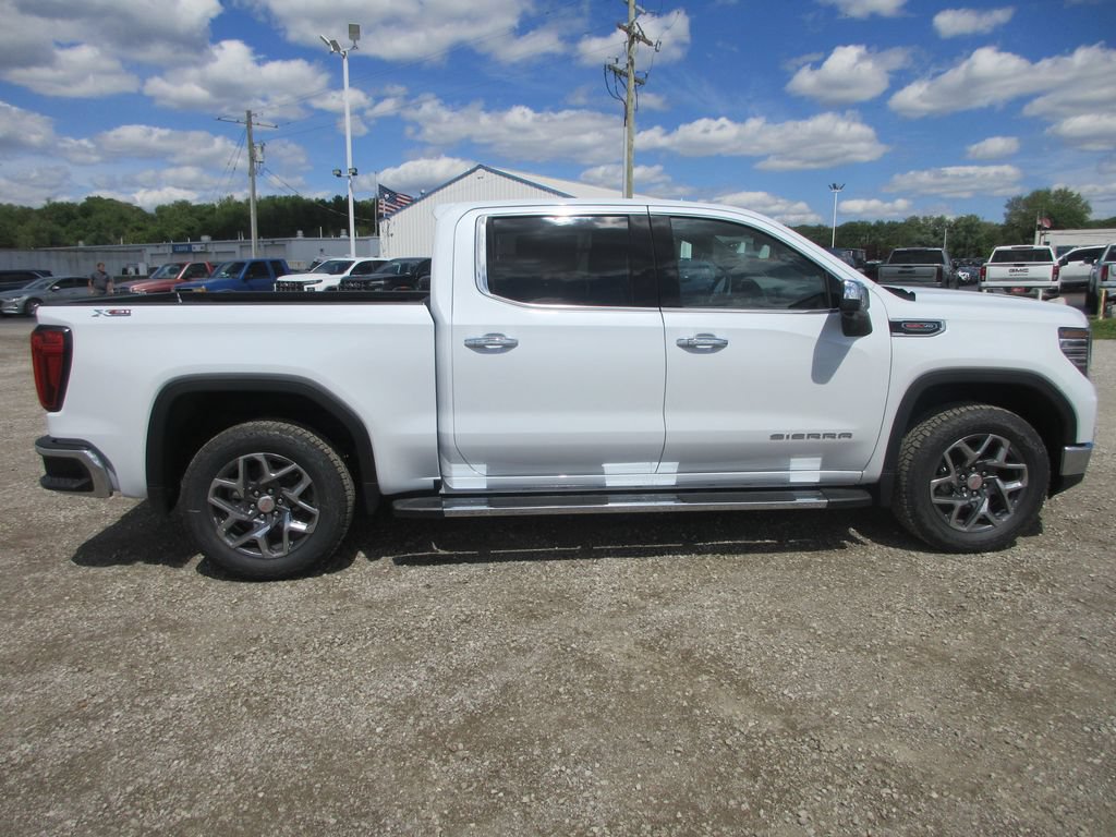 New 2026 GMC Sierra 1500 SLT w/ SLT Premium Plus Package AWD/4WD image 3