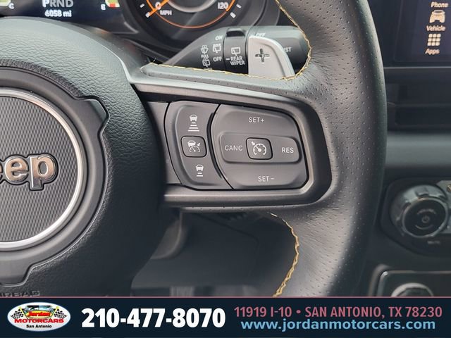 Used 2025 Jeep Wrangler Unlimited Rubicon 392 image 28