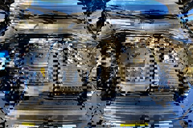 Used 2022 Volkswagen Tiguan SE image 9