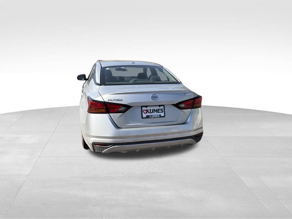 Used 2020 Nissan Altima 2.5 S FWD image 8