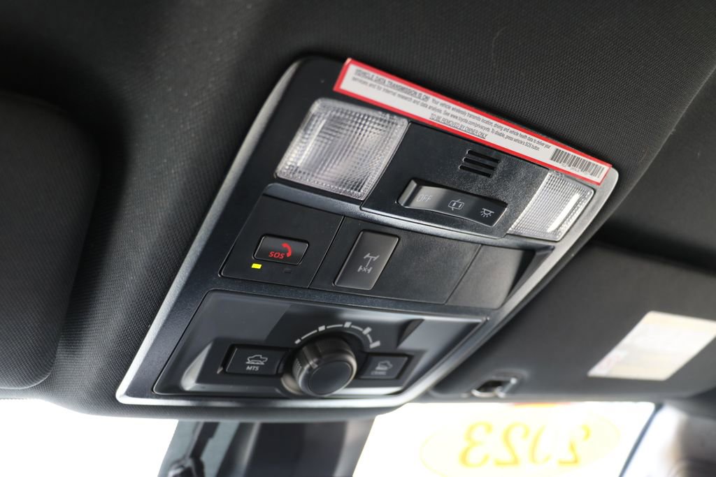 Used 2023 Toyota Tacoma TRD Off-Road AWD/4WD image 19