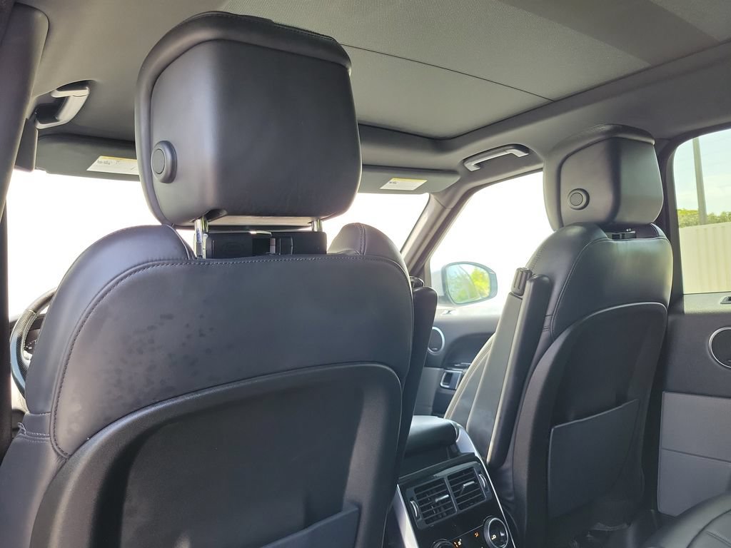 Used 2018 Land Rover Range Rover Sport HSE AWD/4WD image 18