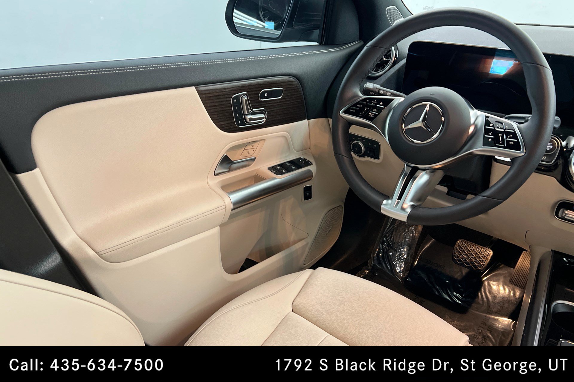 Certified 2025 Mercedes-Benz GLA 250 GLA 250 image 11