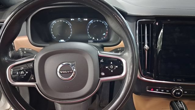 Used 2017 Volvo S90 T6 Inscription w/ Vision Package AWD/4WD image 14