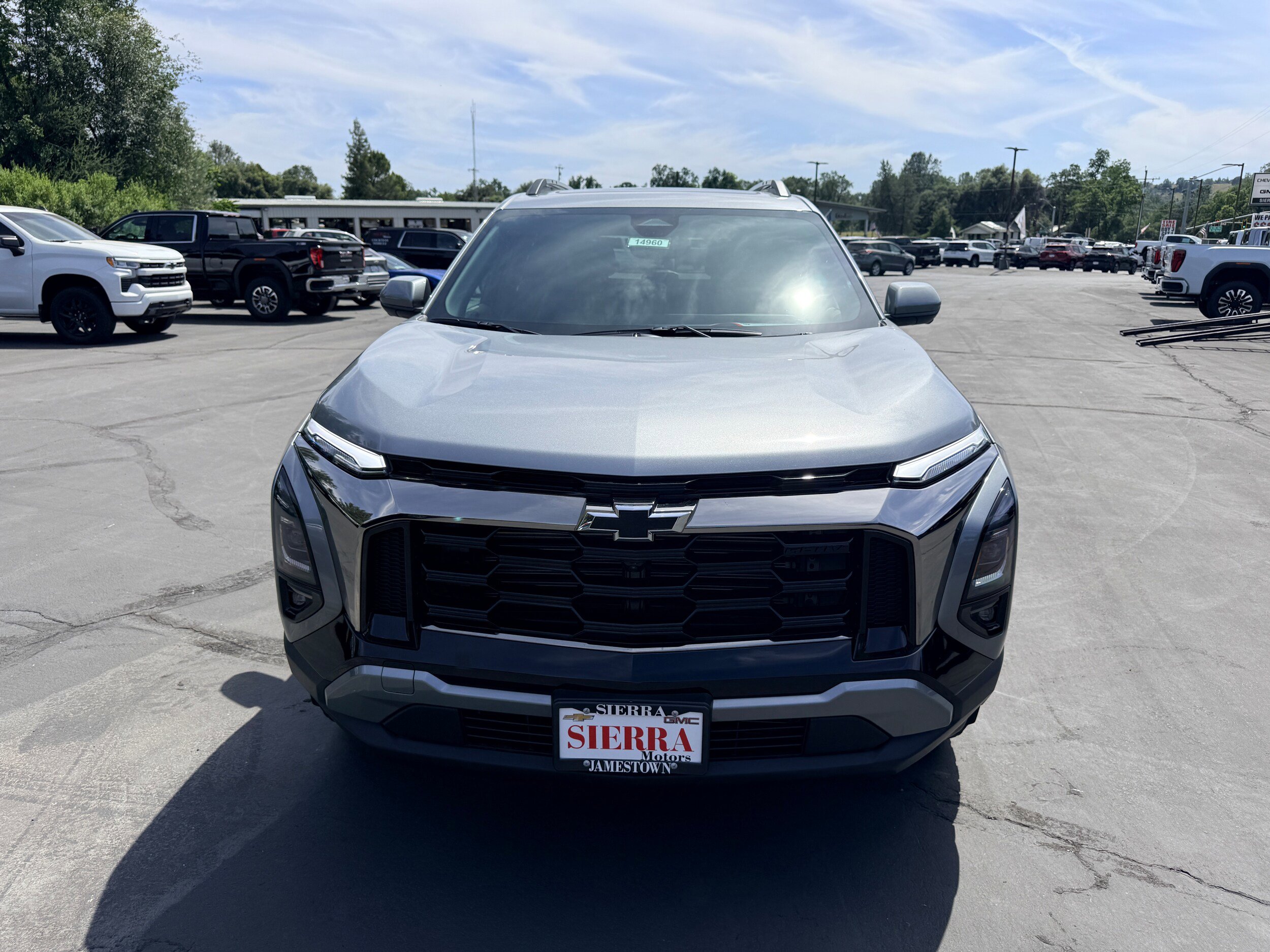 New 2026 Chevrolet Equinox ACTIV w/ Convenience Package III AWD/4WD image 2