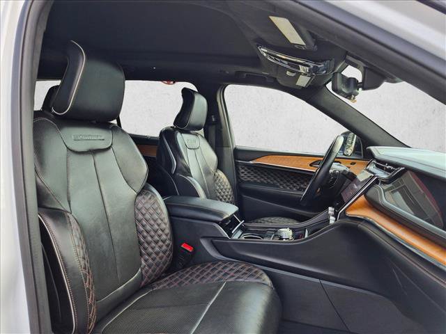 Used 2023 Jeep Grand Cherokee L Summit AWD/4WD image 22