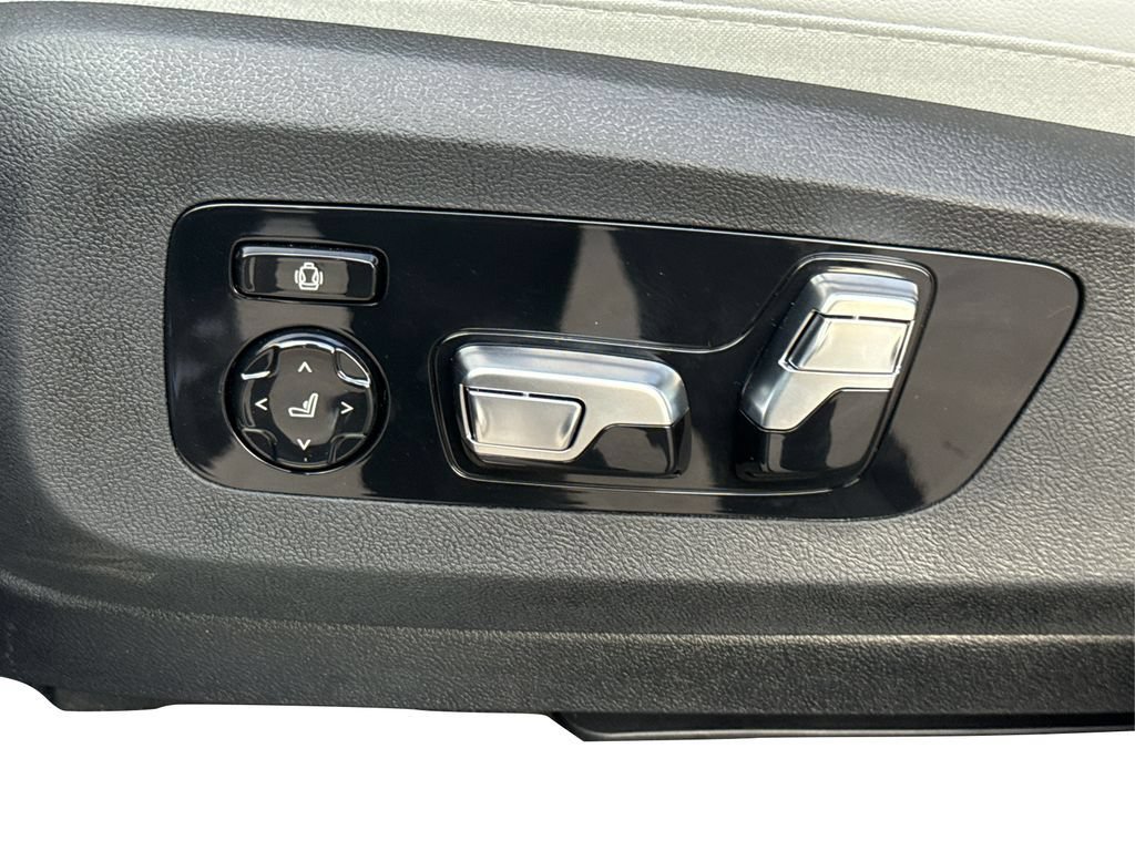 New 2026 BMW X5 sDrive40i w/ M Sport Package RWD image 25