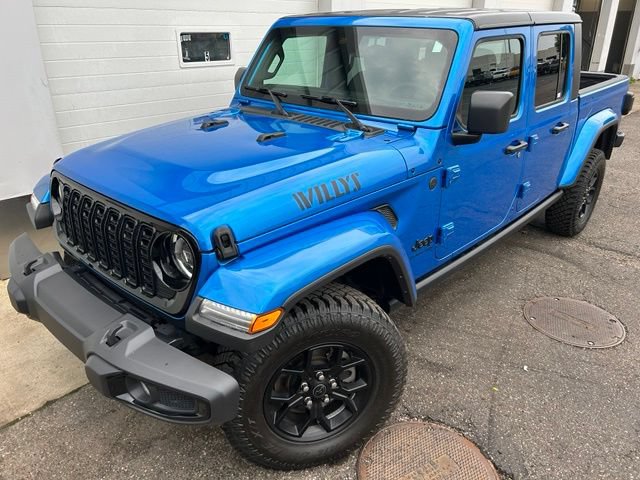 Certified 2025 Jeep Gladiator Sport