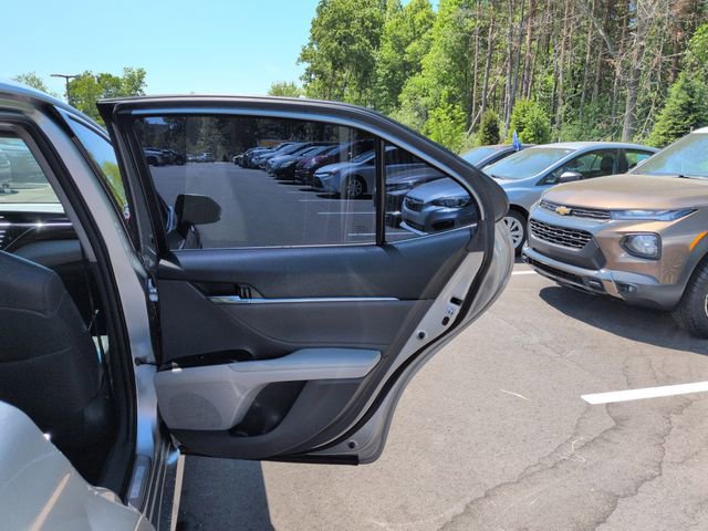 Used 2018 Toyota Camry XLE w/ Driver Assist Package FWD image 23