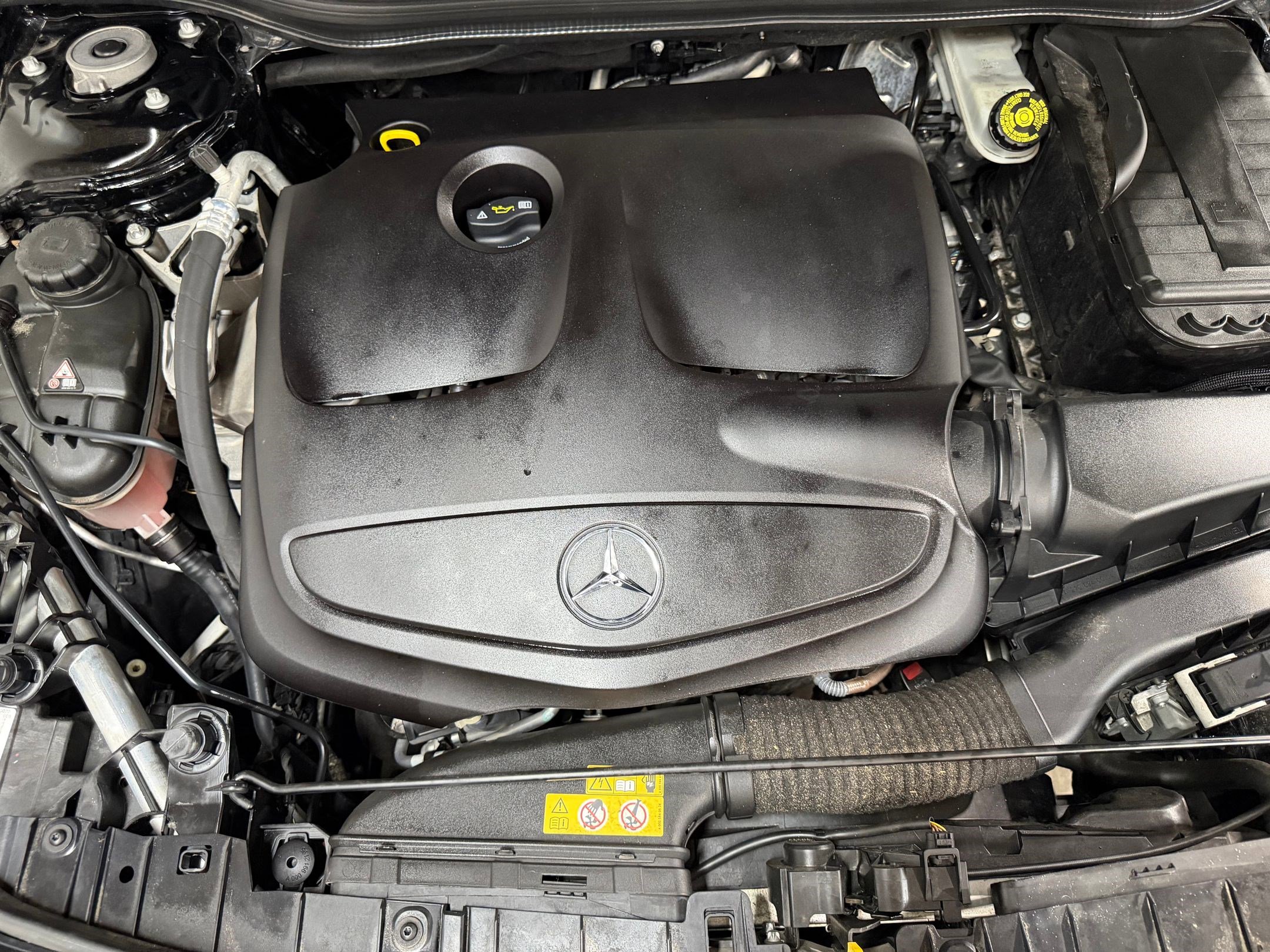Used 2015 Mercedes-Benz GLA 250 image 46