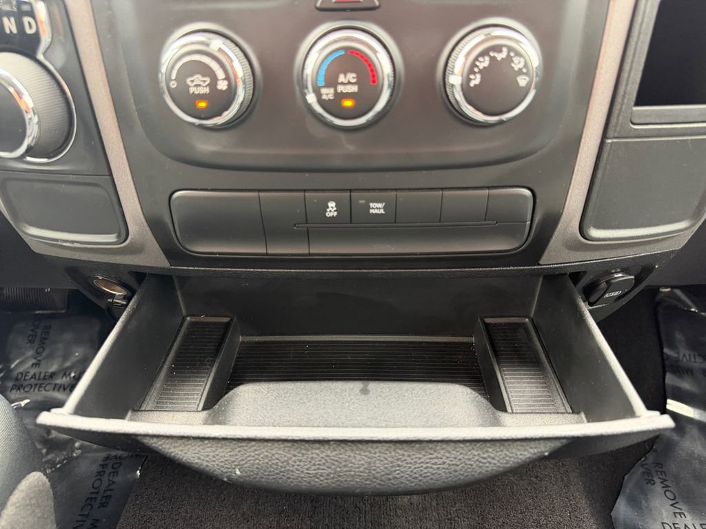Used 2018 RAM 1500 Express image 35