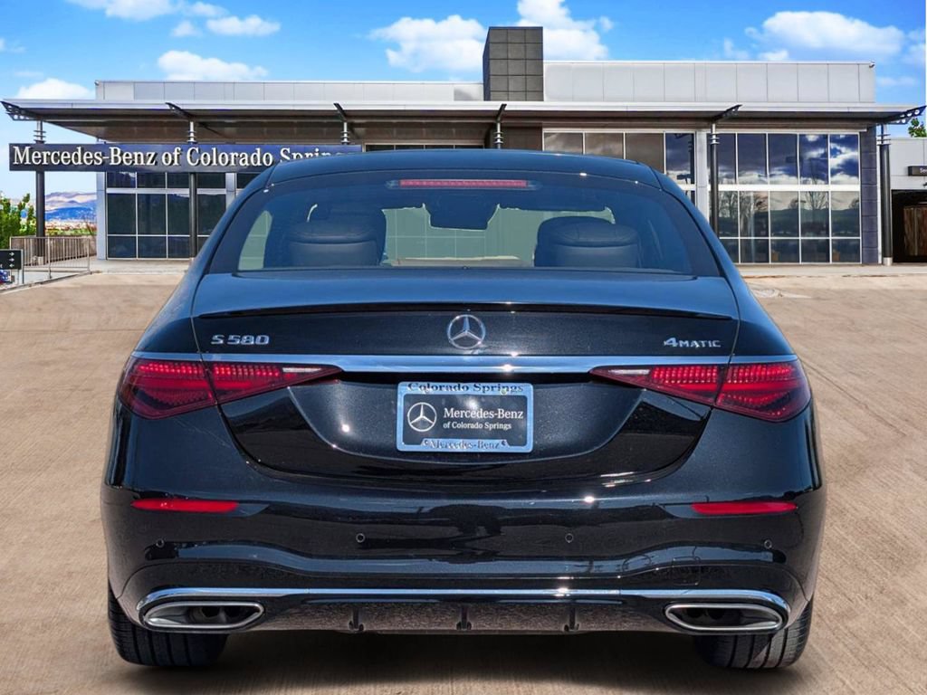 Used 2026 Mercedes-Benz S 580 4MATIC Sedan image 6