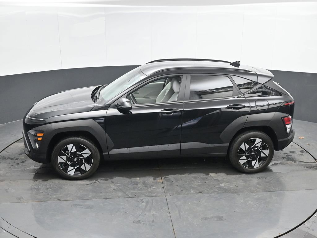 Used 2024 Hyundai Kona SEL AWD/4WD image 38