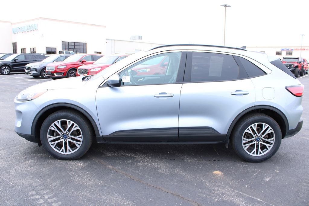 Used 2022 Ford Escape SEL image 4