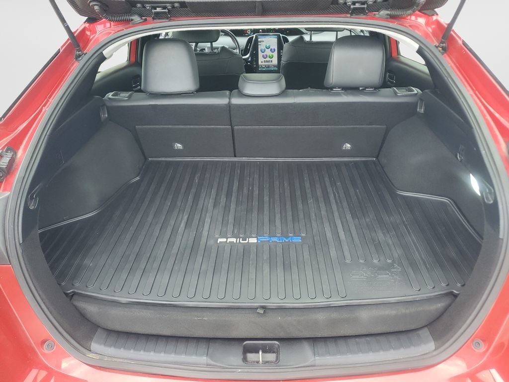 Used 2020 Toyota Prius Prime XLE FWD image 9