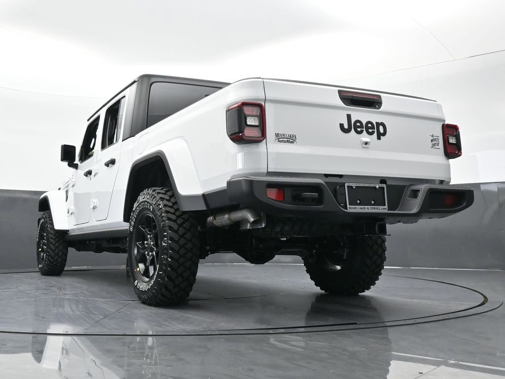 New 2026 Jeep Gladiator Willys image 48