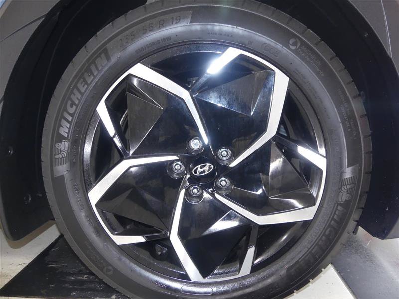 Used 2024 Hyundai Ioniq 5 SE RWD image 33