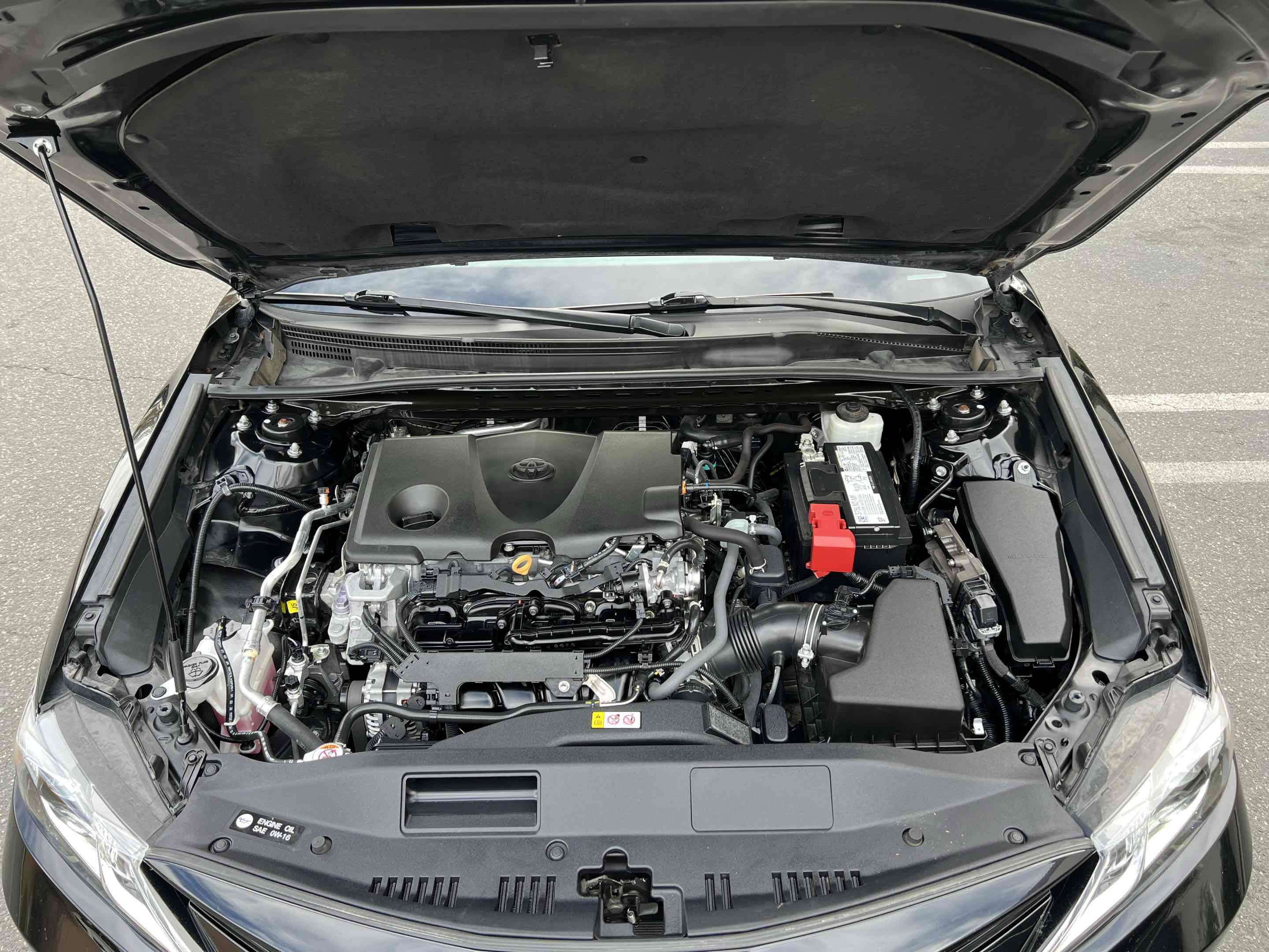 Used 2021 Toyota Camry LE image 23